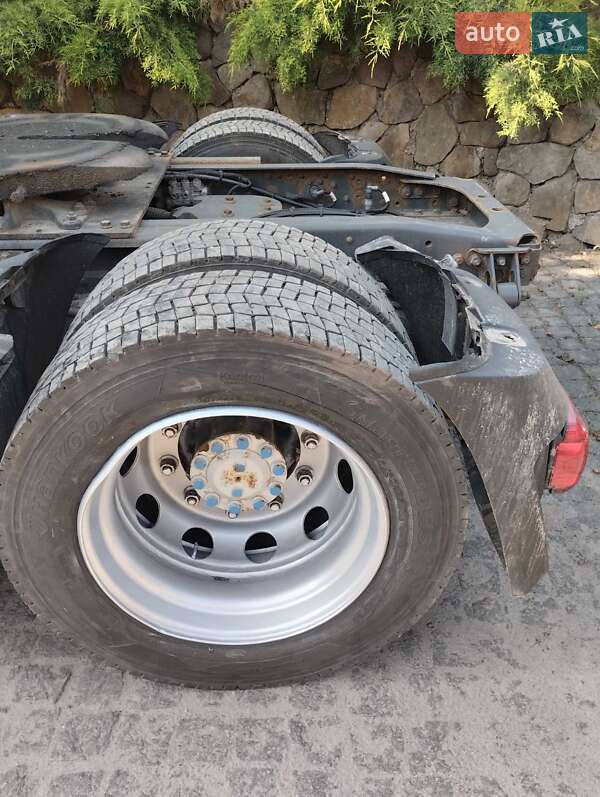 Тягач DAF XF 2015 в Иршаве