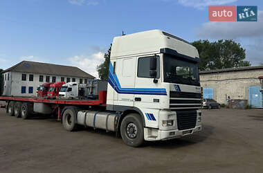 Тягач DAF XF 2002 в 