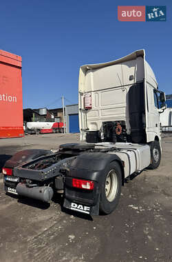 Тягач DAF XF 2015 в 