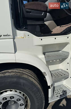 Тягач DAF XF 2015 в 