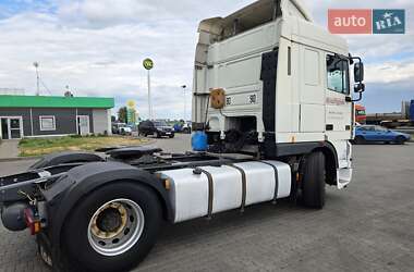 Тягач DAF XF 2001 в 