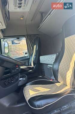 Тягач DAF XF 2016 в 