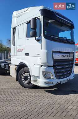 Тягач DAF XF 2018 в Буче