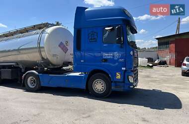 Тягач DAF XF 2015 в 