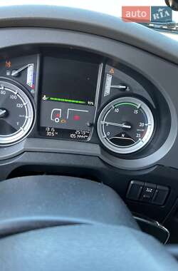 Тягач DAF XF 2015 в 