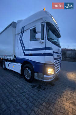 Тягач DAF XF 2016 в 