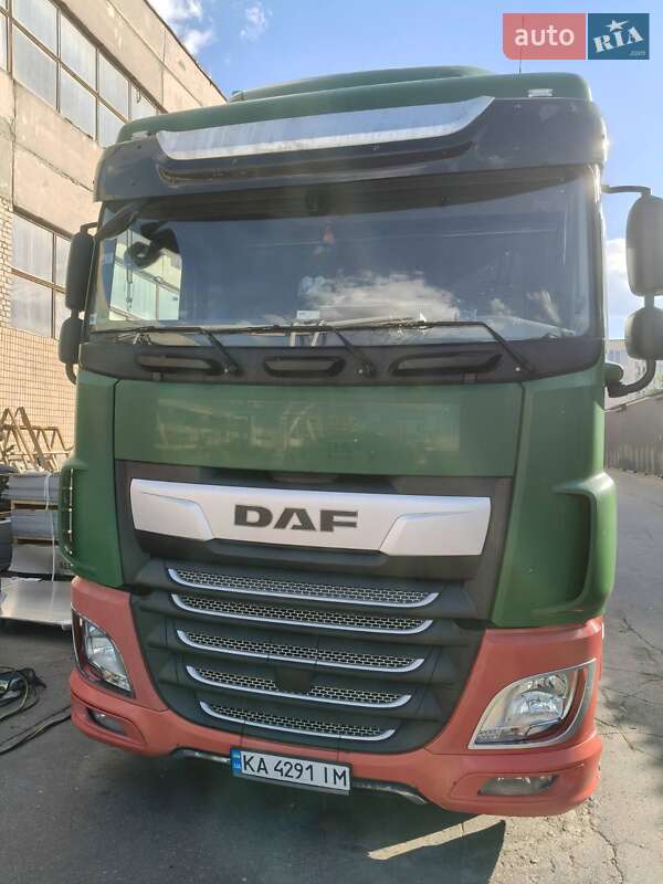 Тягач DAF XF 2018 в Киеве