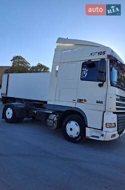 Тягач DAF XF 2007 в 