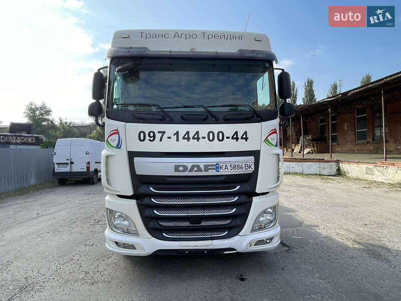 Тягач DAF XF 2014 в Киеве