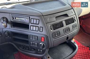 Тягач DAF XF 2015 в 