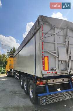 Тягач DAF XF 2005 в 