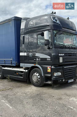 Тягач DAF XF 2011 в 