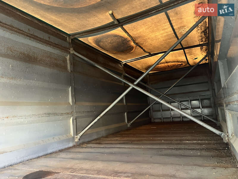 Контейнеровоз DAF XF 2013 в Полтаве