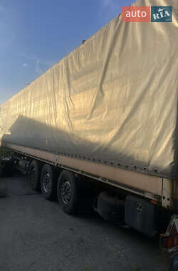 Тягач DAF XF 2004 в 