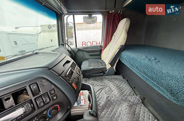 Тягач DAF XF 2006 в 