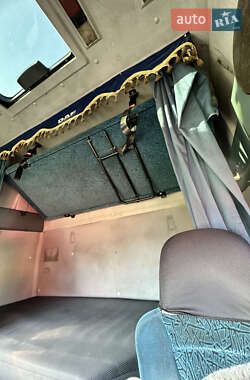 Контейнеровоз DAF XF 2007 в 
