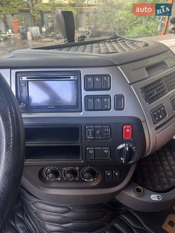 Тягач DAF XF 2014 в Одессе