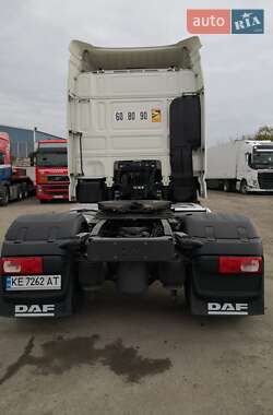 Тягач DAF XF 2016 в 