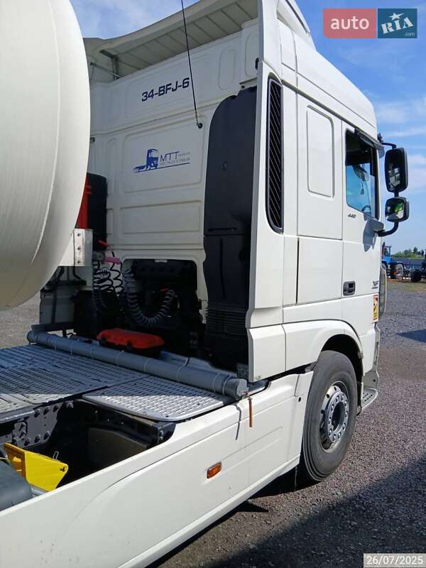 Бензовоз DAF XF 2014 в Києві фото 3 Бензовоз DAF XF 2014 в Києві
