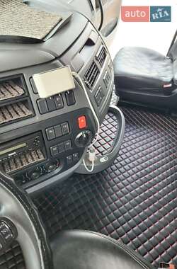Тягач DAF XF 2014 в Ромнах