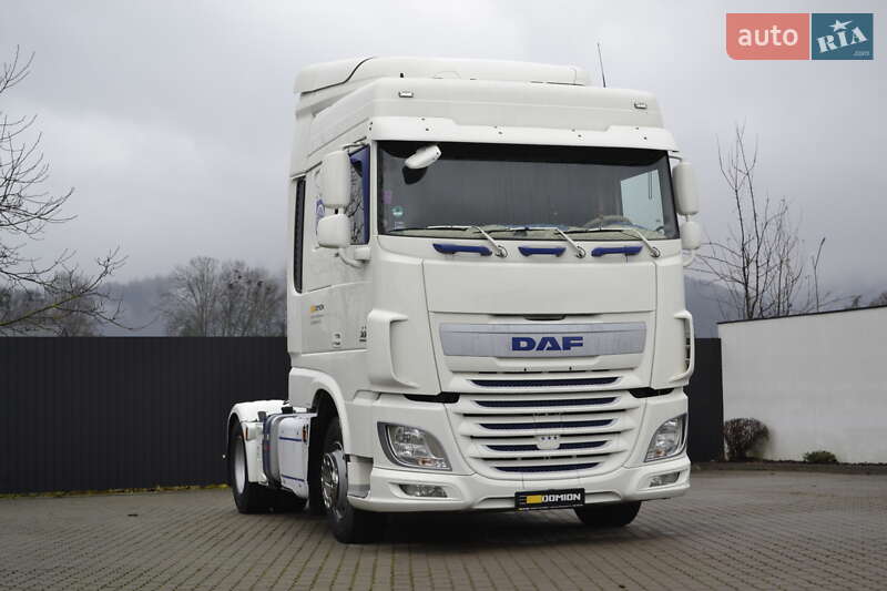 Тягач DAF XF 2015 в Хусте