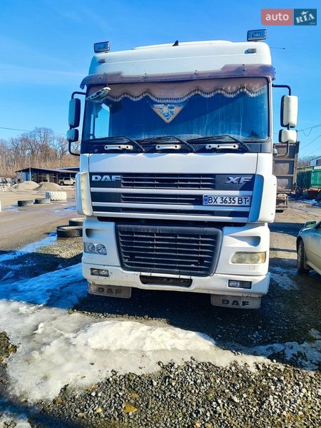 Тягач DAF XF 2003 в Каменец-Подольском
