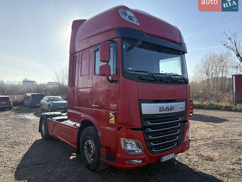 Тягач DAF XF 2015 в Львове