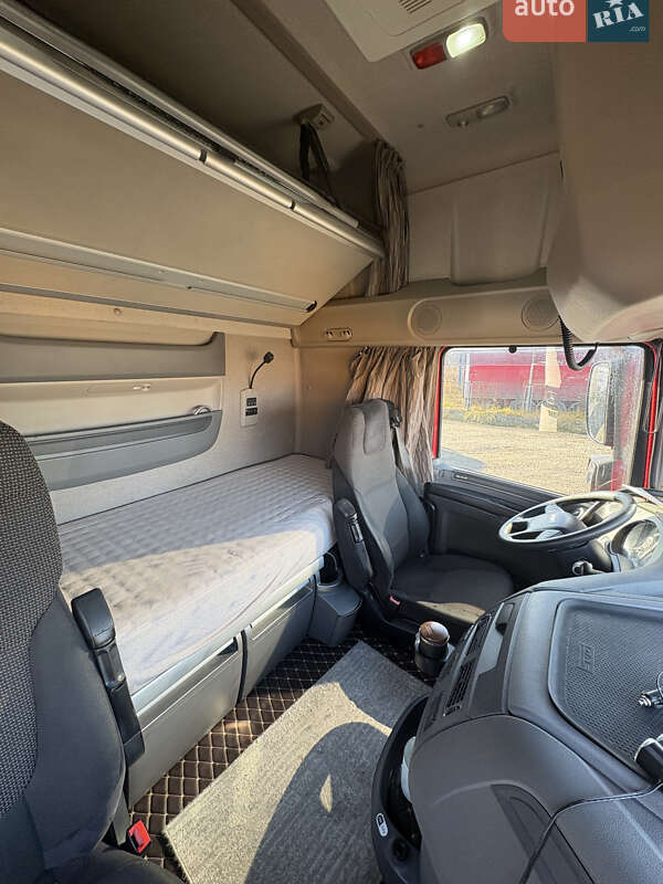 Тягач DAF XF 2015 в Львове