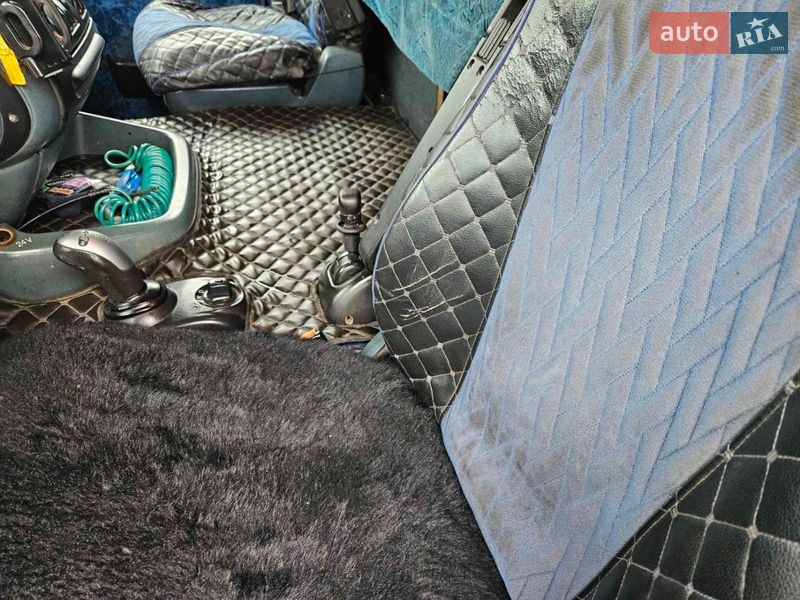 Тягач DAF XF 2004 в Львове