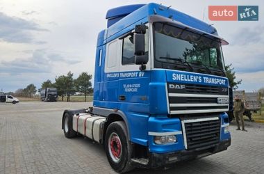 Тягач DAF XF 2004 в Львове