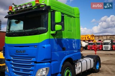 Тягач DAF XF 2017 в Кам'янському