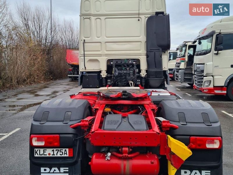 Тягач DAF XF 2015 в Киеве