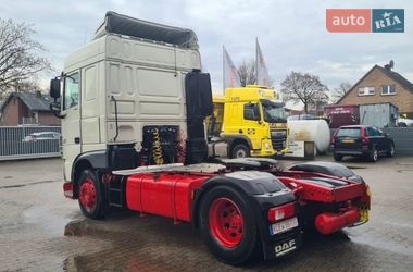 Тягач DAF XF 2015 в Киеве