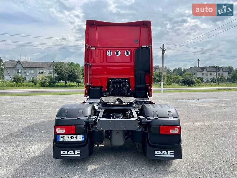 Тягач DAF XF 2020 в Дубно