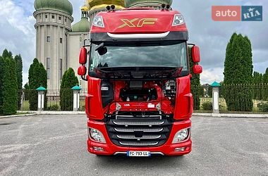 Тягач DAF XF 2020 в Дубно