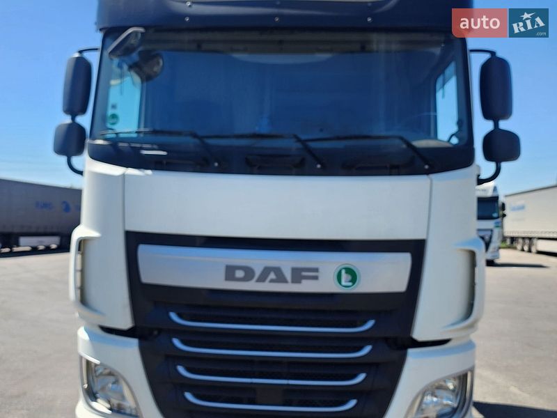 Тягач DAF XF 2015 в Гайсине