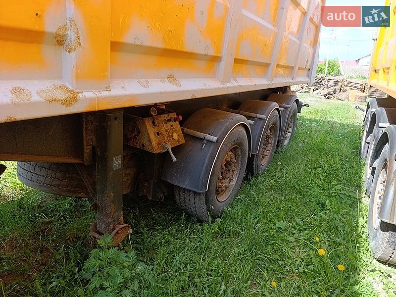 Самоскид DAF XF 2008 в Луцьку