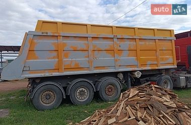 Самоскид DAF XF 2008 в Луцьку