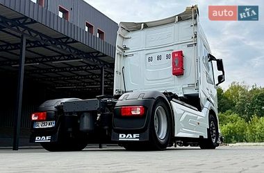 Тягач DAF XF 2023 в Дубні