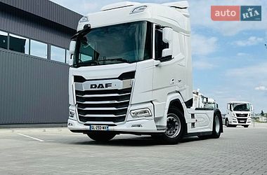 Тягач DAF XF 2023 в Дубні