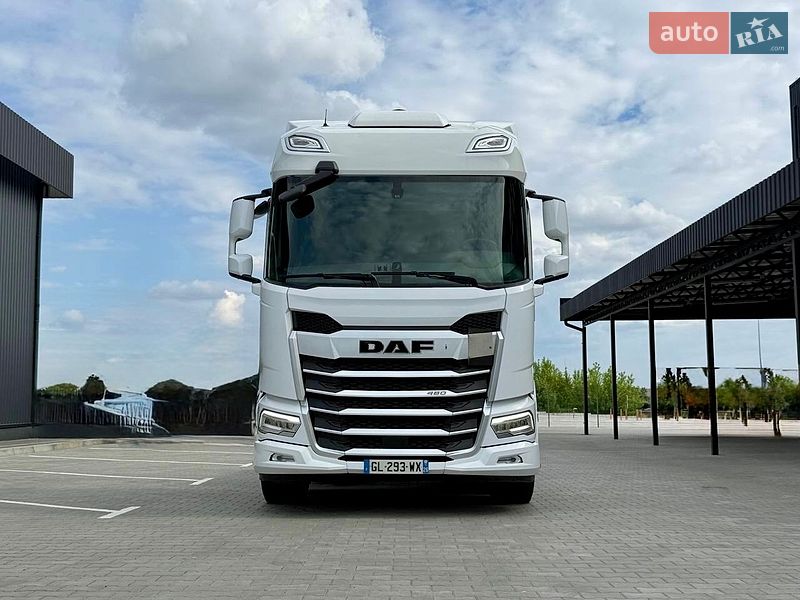 Тягач DAF XF 2023 в Дубні