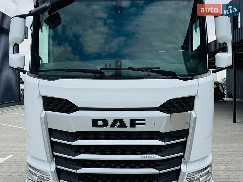Тягач DAF XF 2023 в Дубні