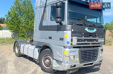 Тягач DAF XF 2002 в Гайсину