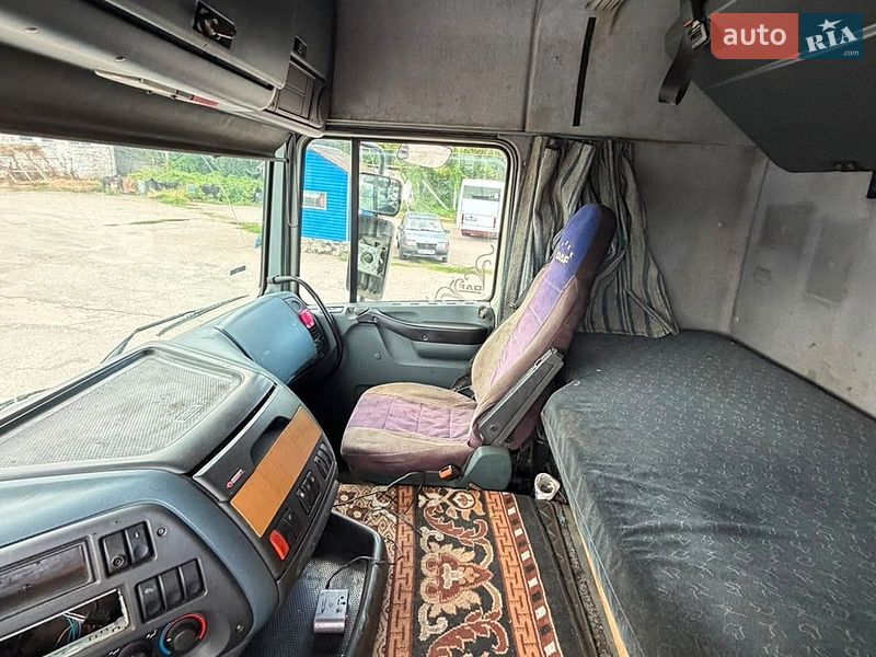 Інші вантажівки DAF XF 2001 в Прилуках
