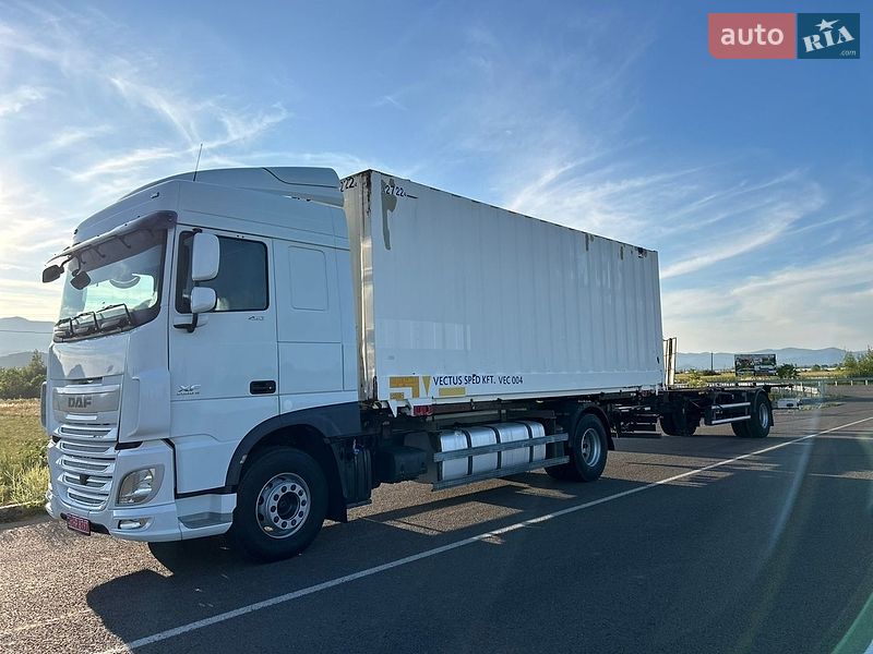 Контейнеровоз DAF XF 2016 в Хусті