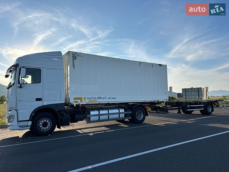 Контейнеровоз DAF XF 2016 в Хусті