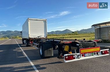 Контейнеровоз DAF XF 2016 в Хусті