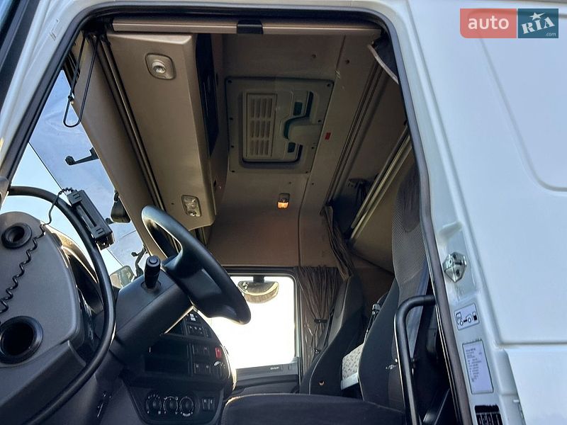 Контейнеровоз DAF XF 2016 в Хусті