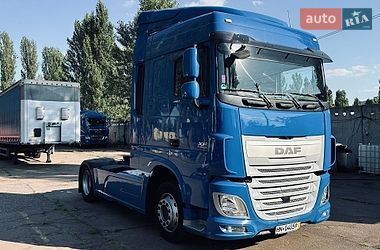 Тягач DAF XF 2015 в Киеве