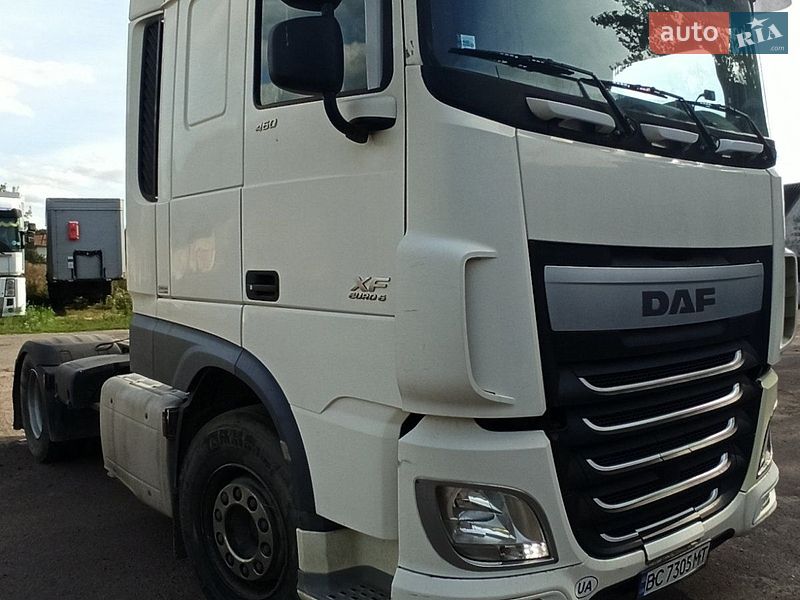 Тягач DAF XF 2015 в Львове